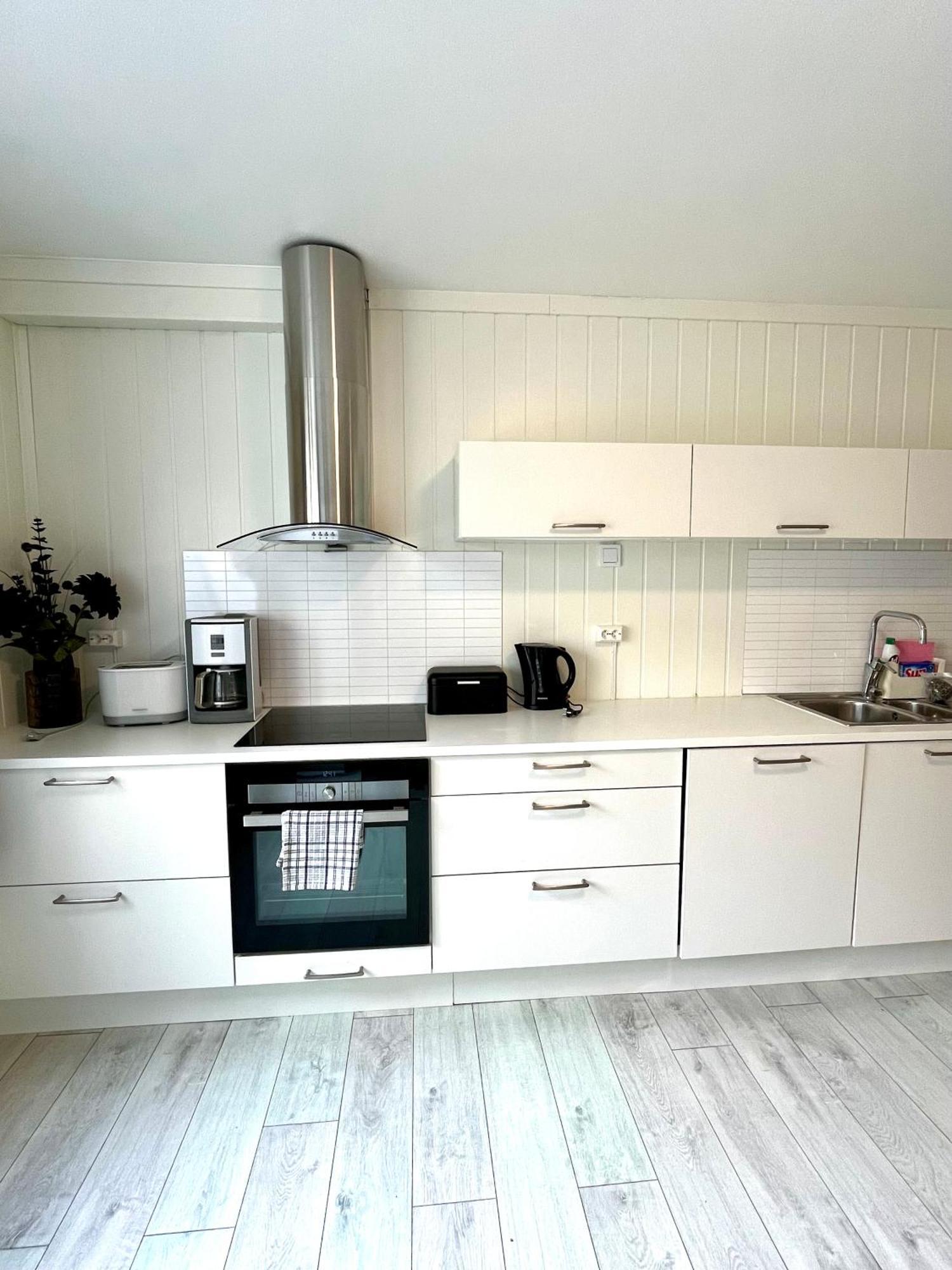Apartment In The Heart Of Åndalsnes Exteriör bild