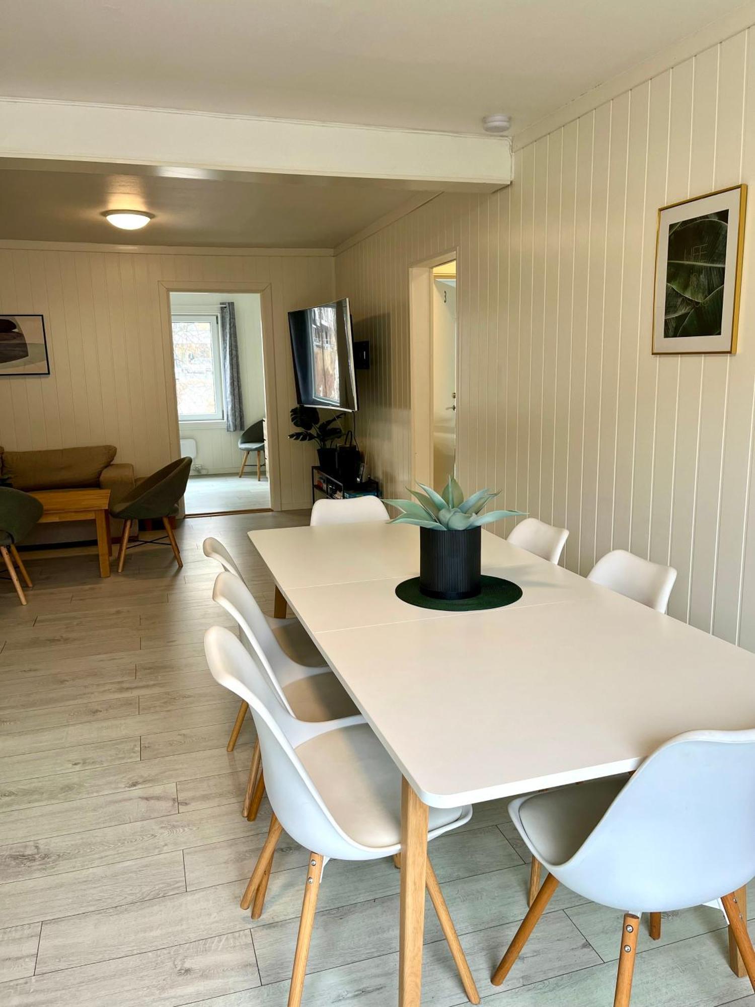 Apartment In The Heart Of Åndalsnes Exteriör bild