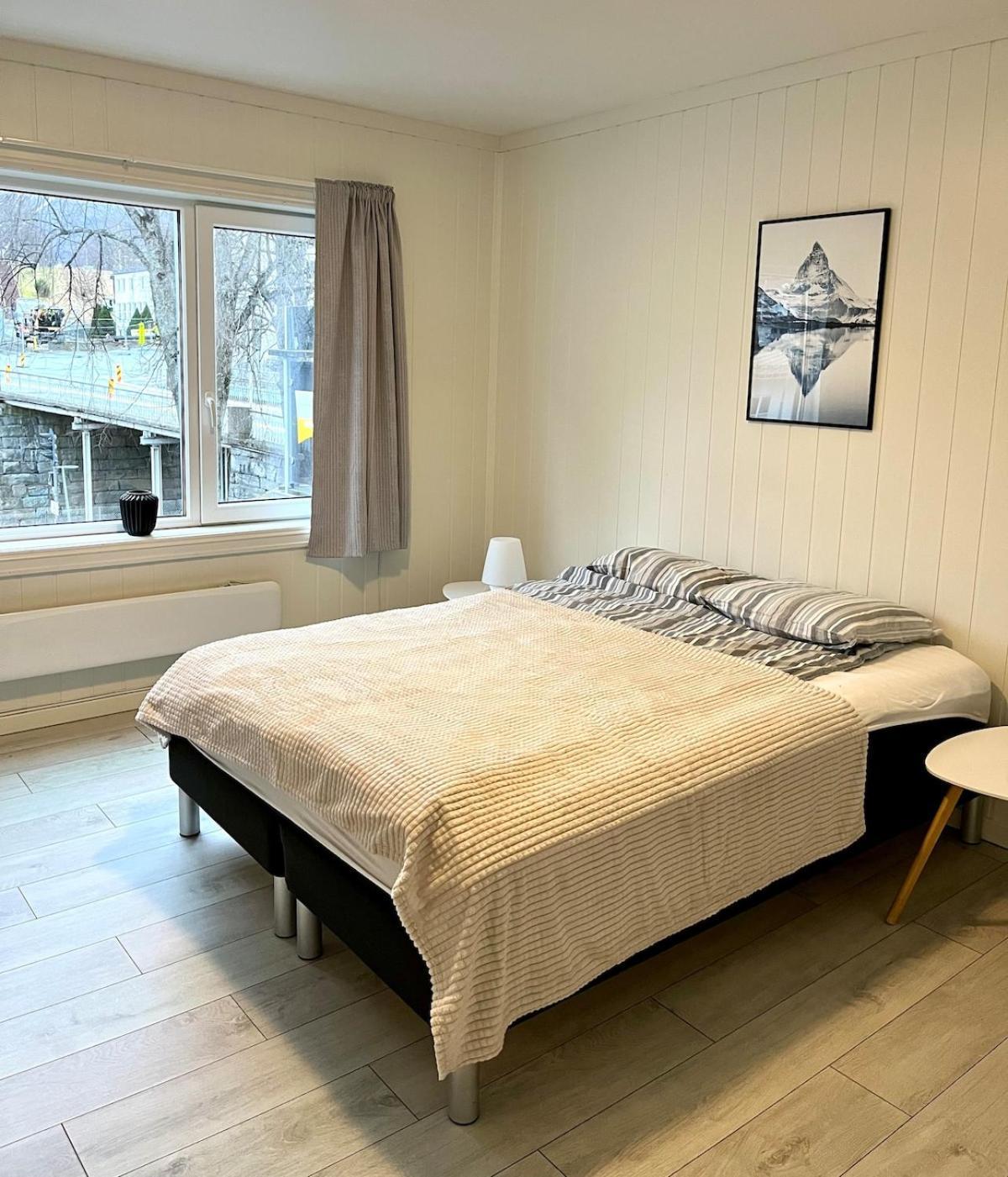 Apartment In The Heart Of Åndalsnes Exteriör bild